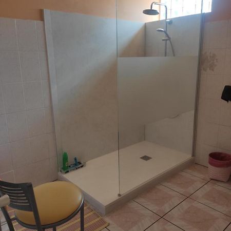 Grande Chambre Avec Garage Dans Quartier Historique Perpignan Luaran gambar